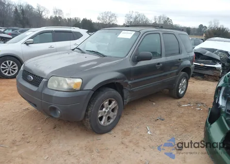 2006 Ford Escape Xlt/Xlt Sport from USA, damaged, VIN 1FMCU03176KC62595